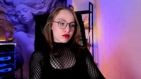 APHEX QUEEN online show from April 15, 2026, 9:38 am