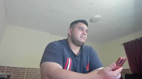 follow me   here you find me online show from October 10, 2025, 11:53 am