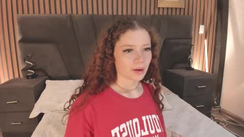 aphrodite online show from November 9, 2025, 9:13 pm