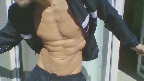 Snapshot of apollonfitx_69 chatting on February 23, 2025, 11:33 am apollonfitx_69 online show from February 23, 2025, 11:33 am