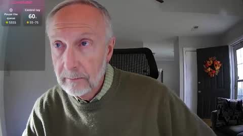 Snapshot of apollothrustxxx chatting on December 2, 2025, 8:59 pm Apollo Thrust online show from December 2, 2025, 8:59 pm