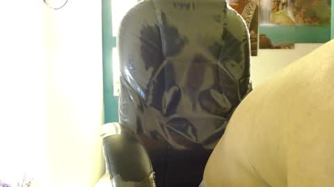 Snapshot of apolo_98 chatting on December 1, 2024, 4:29 pm APOLO online show from December 1, 2024, 4:29 pm