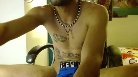 Snapshot of apolo_98 chatting on December 3, 2024, 7:44 pm APOLO online show from December 3, 2024, 7:44 pm