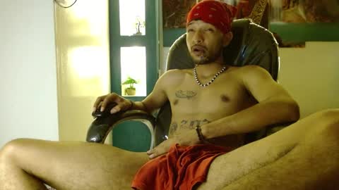 Snapshot of apolo_98 chatting on December 6, 2024, 3:00 pm APOLO online show from December 6, 2024, 3:00 pm