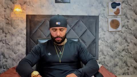 Apolo online show from November 23, 2025, 6:30 pm