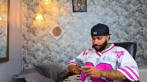 Apolo online show from January 16, 2026, 9:19 pm