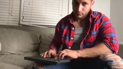 apolo_strange online show from January 6, 2025, 11:07 am