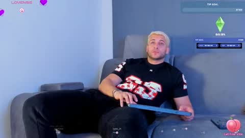 apolo_strange online show from September 23, 2025, 1:08 am