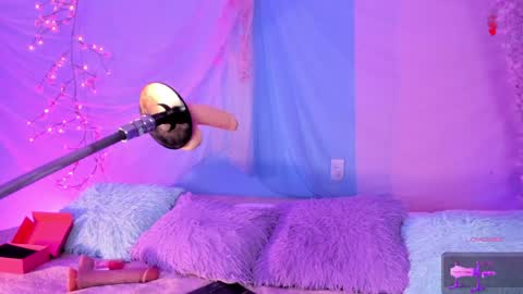 Lily online show from April 13, 2026, 10:26 pm