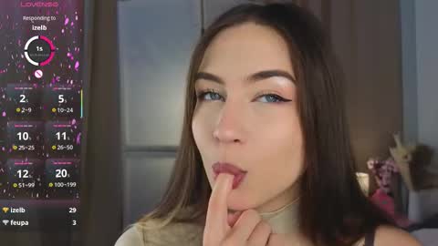 Vicki online show from November 10, 2025, 9:08 am