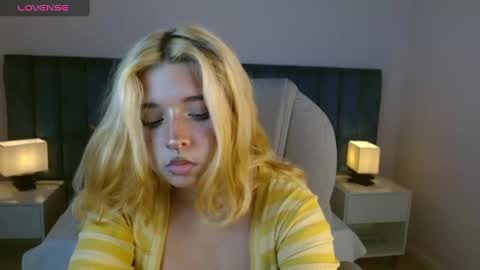 April Bunny online show from February 3, 2025, 8:13 pm