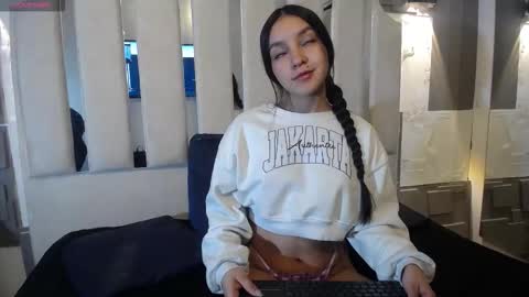 April online show from March 25, 2026, 1:28 pm