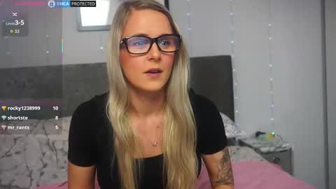 April Flix online show from September 10, 2025, 8:42 pm