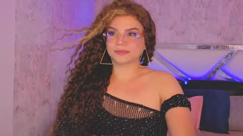 Isabella online show from June 2, 2026, 9:17 pm