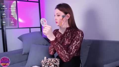 April online show from November 27, 2025, 4:31 pm