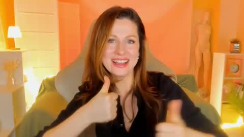 aprill_o_nill online show from March 2, 2025, 4:21 pm