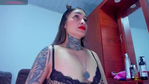 Aprill Vagner online show from January 14, 2025, 1:15 am