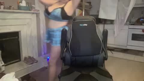 BustyPrincessLeila online show from February 19, 2025, 5:16 am