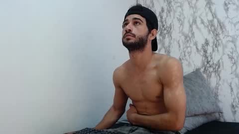 arabe_go online show from February 25, 2026, 4:55 am