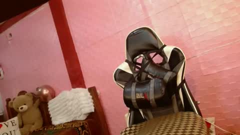 Snapshot of aranza_sexy chatting on February 16, 2025, 2:00 pm Aranza online show from February 16, 2025, 2:00 pm