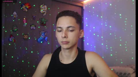 Snapshot of archi_love chatting on February 7, 2025, 7:40 am ARCHIBALDO online show from February 7, 2025, 7:40 am