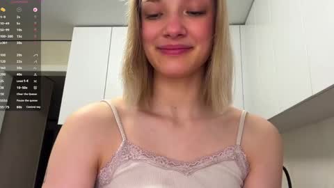 Caroline online show from June 8, 2026, 4:18 pm