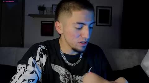 Mateo online show from November 21, 2025, 2:21 am