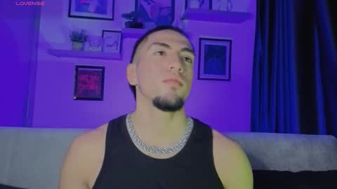 Mateo online show from November 22, 2025, 4:11 am