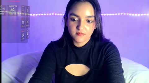 Snapshot of ari_20_ chatting on February 25, 2026, 5:17 am Bella online show from February 25, 2026, 5:17 am