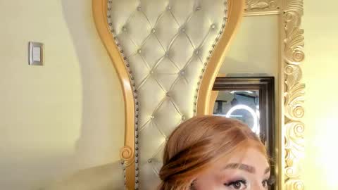 Ari  online show from December 13, 2025, 9:42 pm