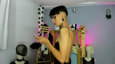 Annie online show from May 21, 2026, 2:29 am