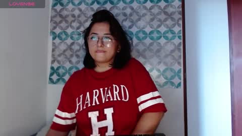 AriaBronw online show from September 18, 2025, 1:57 pm