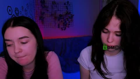 Aria online show from April 28, 2026, 2:27 am