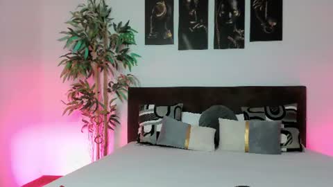 aria lush online show from June 8, 2026, 5:02 pm