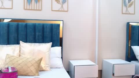 aria online show from April 25, 2026, 2:25 pm