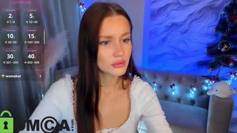 aria_mila online show from December 19, 2025, 12:12 pm
