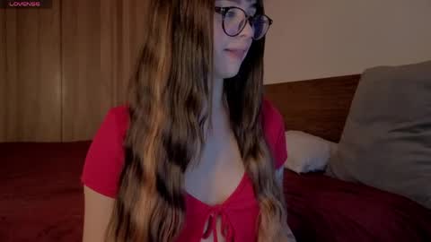Roxxy online show from June 5, 2026, 10:37 pm