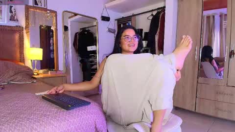 Snapshot of aria_sweet21 chatting on March 3, 2026, 2:56 pm aria_sweet21 online show from March 3, 2026, 2:56 pm