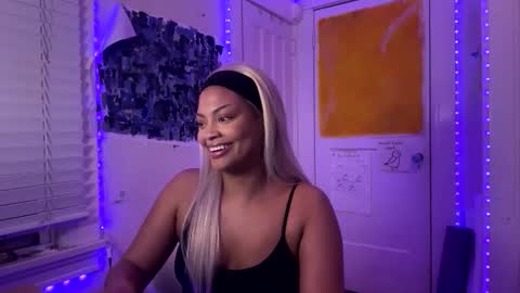 Aria Atelier online show from January 6, 2026, 5:11 am