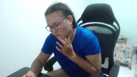 ...Ariana... online show from February 4, 2026, 5:41 pm