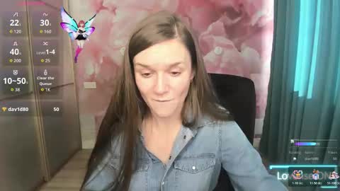 AriaGray online show from October 29, 2025, 8:16 am