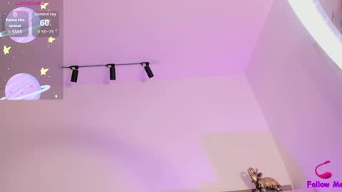 ariana__parker online show from June 5, 2026, 6:52 am