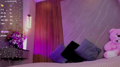 Ariana online show from October 3, 2025, 12:24 pm