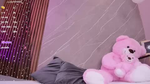 Ariana online show from November 25, 2025, 12:05 pm