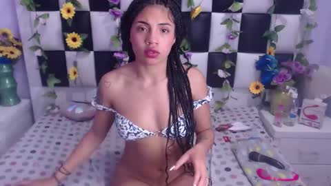 arianaa tompsoon online show from January 3, 2025, 6:01 am