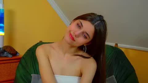 Ariana online show from November 12, 2025, 6:47 am