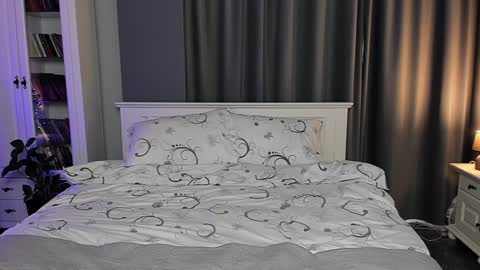 Ana online show from December 14, 2024, 12:33 pm