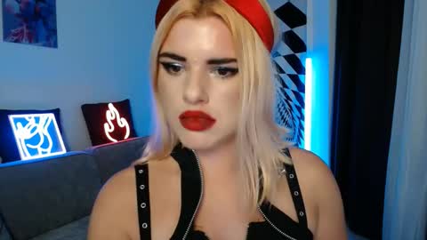 Mistress Ariana online show from December 19, 2025, 6:26 pm