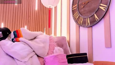 Ari  online show from January 13, 2026, 1:05 pm