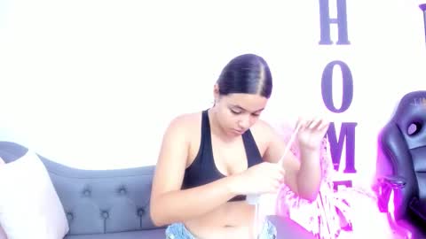 Arianavyx online show from January 10, 2026, 11:23 am